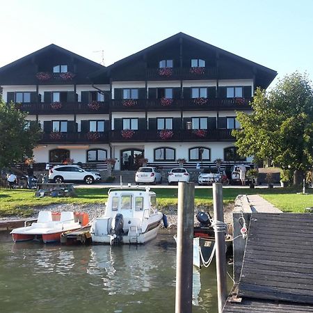 Gästehaus Grünäugl am See Gstadt am Chiemsee Exterior foto